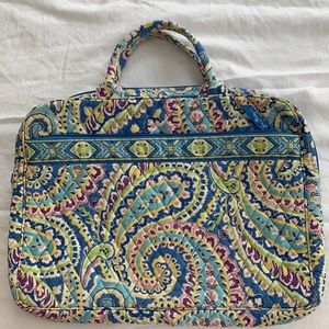 Vera Bradley Laptop/Tablet Case in Capri Blue **RETIRED PATTERN**